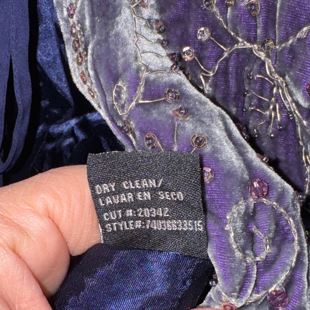 E C I  New York Embroidered Purple Velvet Bolero Jacket sz Small - Picture 9 of 10